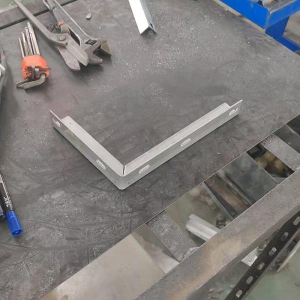 Easy Installation With Bolts And Nuts Cable Tray Parts For Cable Support And Organization