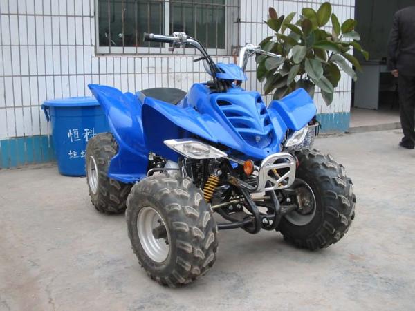 Yamaha 200CC ATV CDI Four Stroke Four Wheeled Motorcycles , Air Cooled 4 Wheeled Motorbike