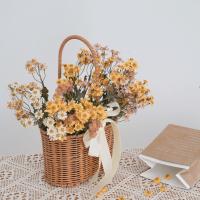 Simulated flower autumn single small Daisy home decoration dining table bouquet decoration item shooting prop