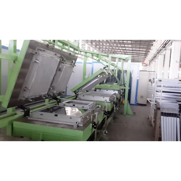 完全な空気冷却装置生産ライン/キャビネット ドアの冷凍機械