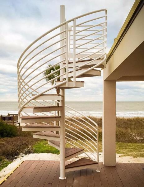 Used Metal External Outdoor Spiral Staircases Solid Wood / Laminated Tempered Glass