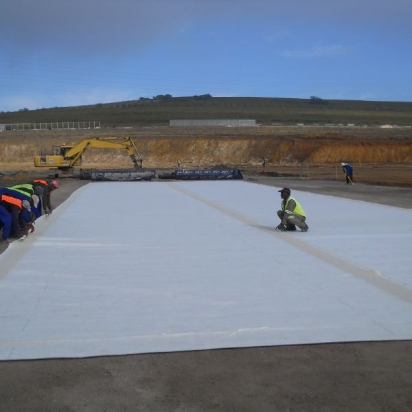 800gsm Non Woven Geotextile Fabric Heavy Duty  For Drainage Filtration Soil Separation