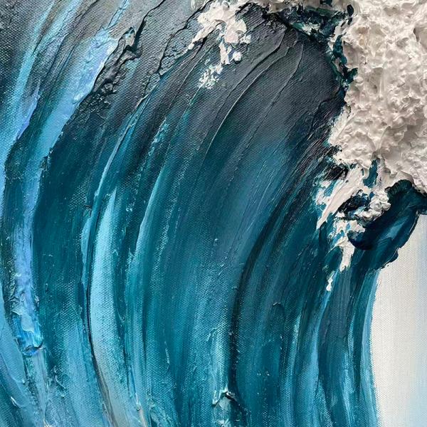 Peinture à l'huile peinte à la main au bord de la mer avec des vagues bleues de l'océan