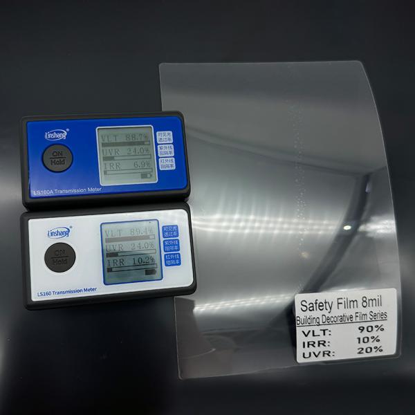 8 Mil film de sécurité avec garantie de 10 ans 89% VLT 5,7% IRR Teinte solaire résistante aux explosions