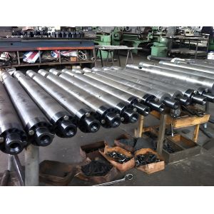 OEM ODM Injection Screw Cylinder Supplier, Anti-Wear Alloy Barrel Screw for Automotive Electronic Plastic Parts Molding