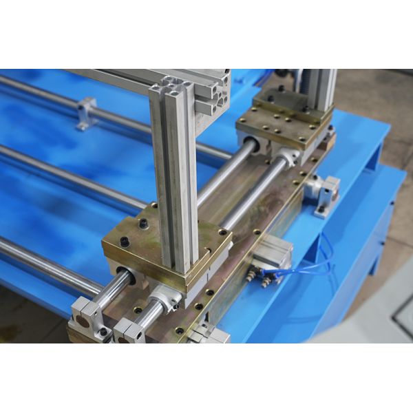 CNC Automatic Laser Welder for Stainless Steel Sheet Metal Welding