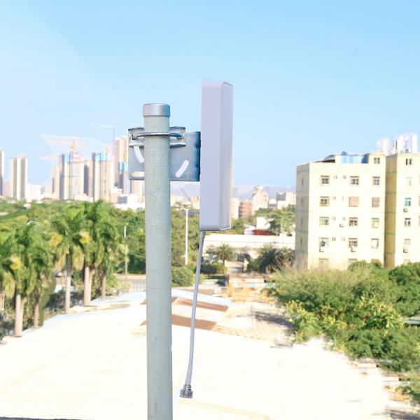 30CM Cable Length High Gain Directional 700-2700mhz LTE MIMO Outdoor 4G LTE Antenna