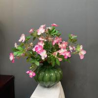 Fleurs artificielles, bégonias, hortensias, fleurs artificielles de luxe légères, table basse intérieure, table à manger, décorations paysagères, exposition et décoration floral
