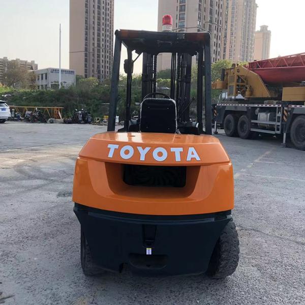 5 tons Toyota diesel forklift with automatic transmission load center distance 600mm