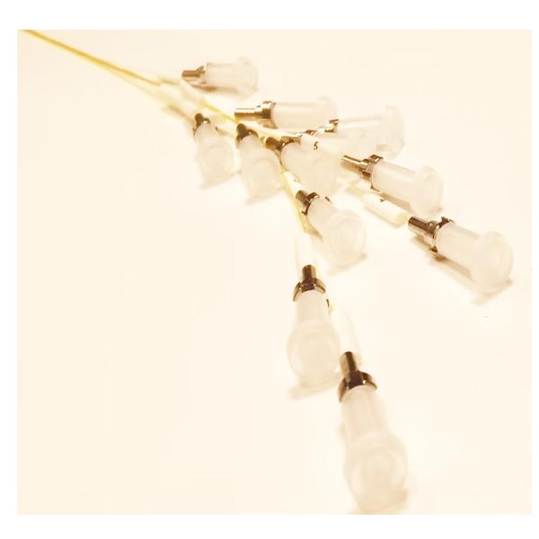 G657A1 Fibre avec revêtement de polyimide à haute température personnalisé câble MPO à haute température MTP MPO Fibre optique Relay Jumper