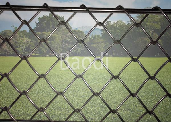 Hot Dip Galvanized Chain Link Mesh Fence 1m - 50m Roll Length High Strength