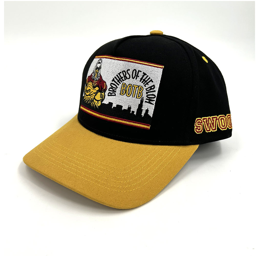 100% Cotton Twill 5 Baseball Caps Panel Two Tone Color With Customize Logo A Frame