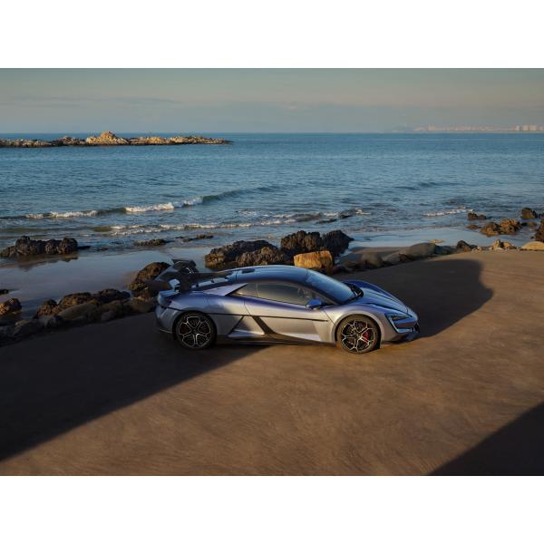 Byd Yangwang U9 2024 Стандартный роскошный Awd Четырехмоторный спортивный автомобиль Чистый электрический 1306 л.с.