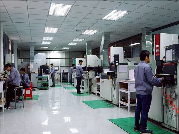 Части прессформы вырезывания провода высокой точности SCM435, ВЕРХНИЕ части прессформы ЧЕЛЮСТИ