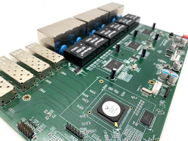 L3 Management 10G Ethernet Switch Turn Key Custom Services 28 / 54 Port