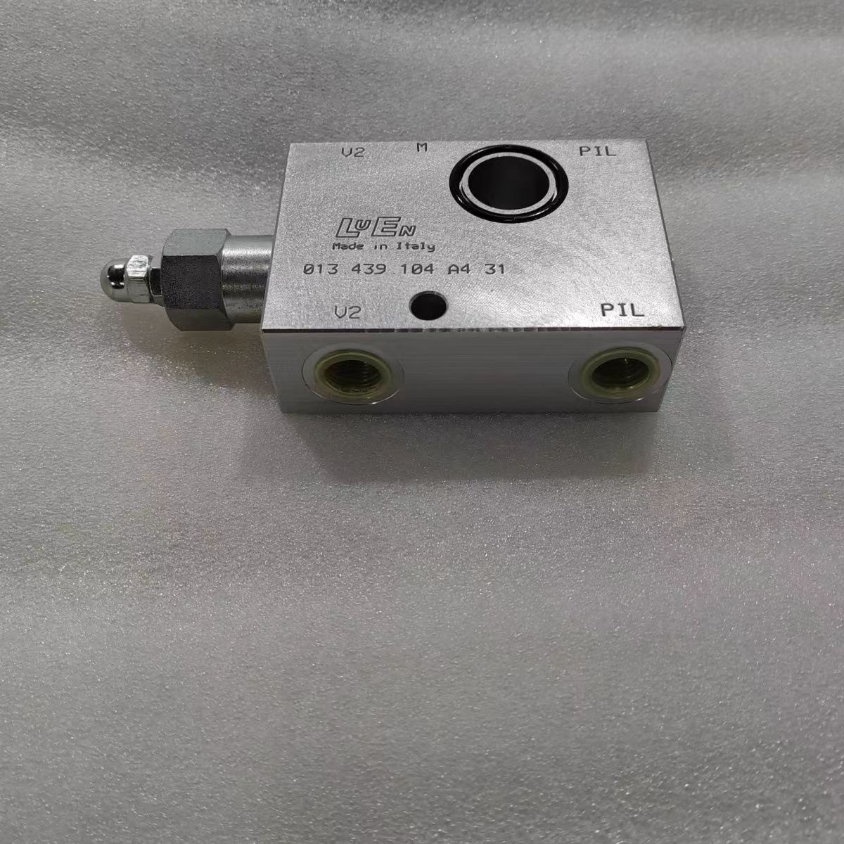 Balance Valve LUEN 104  for New Zoomlioon Concrete Pump Truck Parts