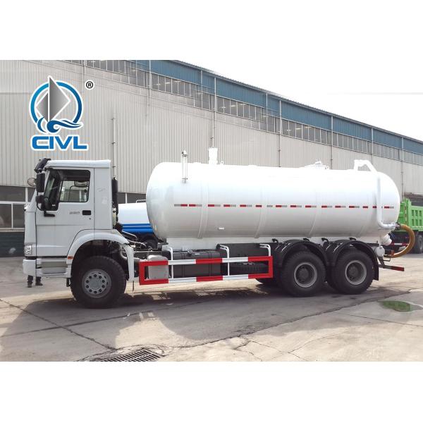 Sinotruk Howo7 Transporting Sewage Tank Cleaning Truck / Septic Pumping Truck 17CBM LHD 336HP