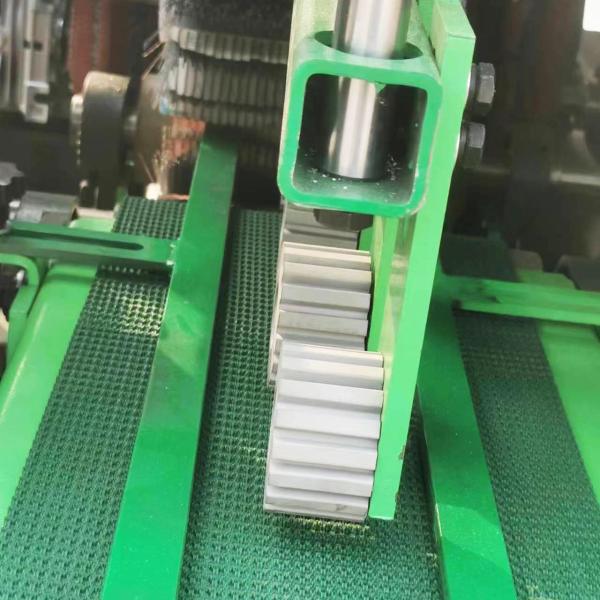Advanced Automatic Wooden Block Four Sided Sanding Machine with Double Pressure Roller
