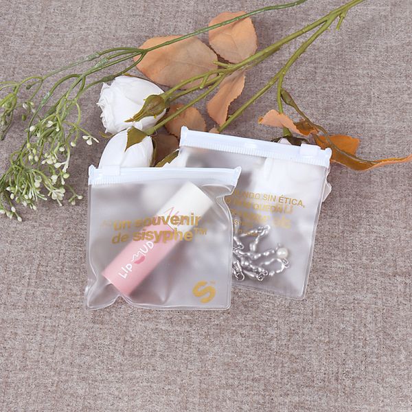 Zhihe Custom Printing Biodegradable Eco-Friendly Black Poly Bag Frosted Plastic Packaging for Shoes & Garments for Hot Stamping