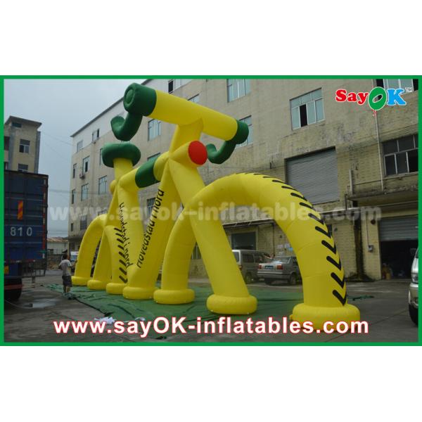 セリウムの送風機が付いているカスタマイズされた形の巨大な昇進の膨脹可能な自転車モデル