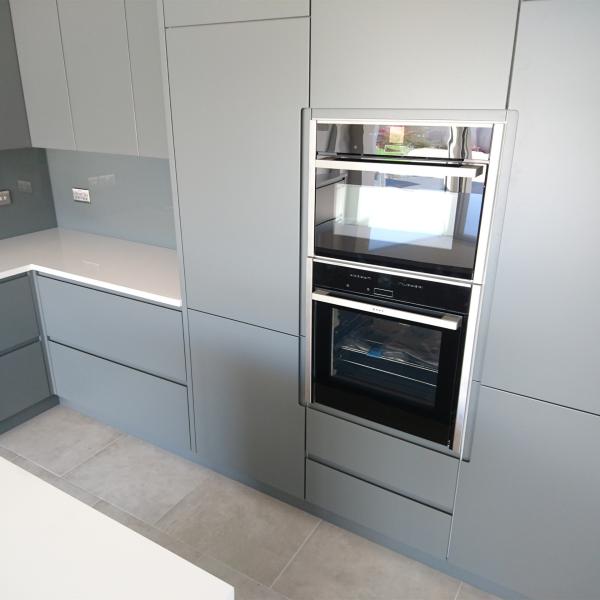 Modern Handless Lacquer Kitchen Cabinet Medium Ultra Matt Grey