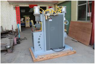 Сварочные аппараты для индустрии утварей кухни любят лоток и бак нержавеющей стали