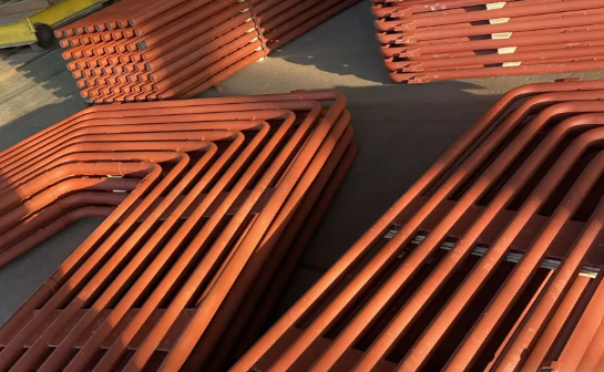 Alloy Steel Stainless Steel Superheater Tubes 30MPa Pressure 25-50mm Tube Diameter