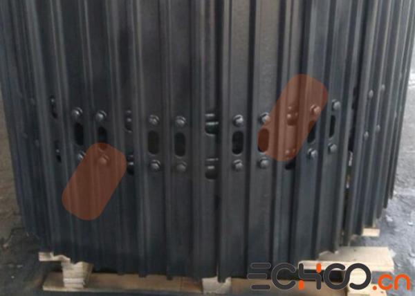 ZX180 Steel Excavator Tracks / Black Hitachi Excavator Tracks High Strength