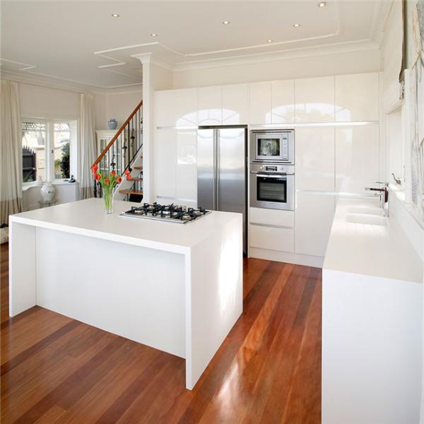 Modern Solid Wood White Kitchen Cabinets MDF Board With Single Sink / Faucet