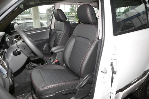 Caixa de engrenagens manual Chery SUV Tiggo 3 2022 Classic Value Edition 1.5L com personalização