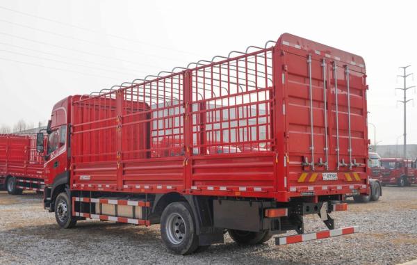 Off Road Second Hand Trucks 4x4 5 Tons Dropside Lorry Cargo Truck