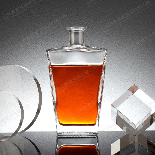 Botellas de vidrio para fiestas de bar regalos de boda claro personalizado transparente XO brandy whisky licor