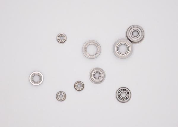 ABEC-1 F604ZZ Open ZZ Flanged Ball Bearing Radial Load Direction ISO9001