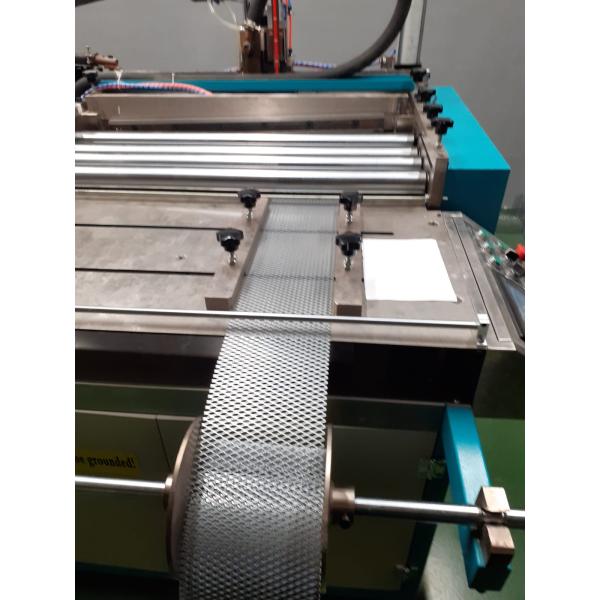 машина завальцовки сетки 660mm с автоматическим вырезыванием фильтра заварки пятна