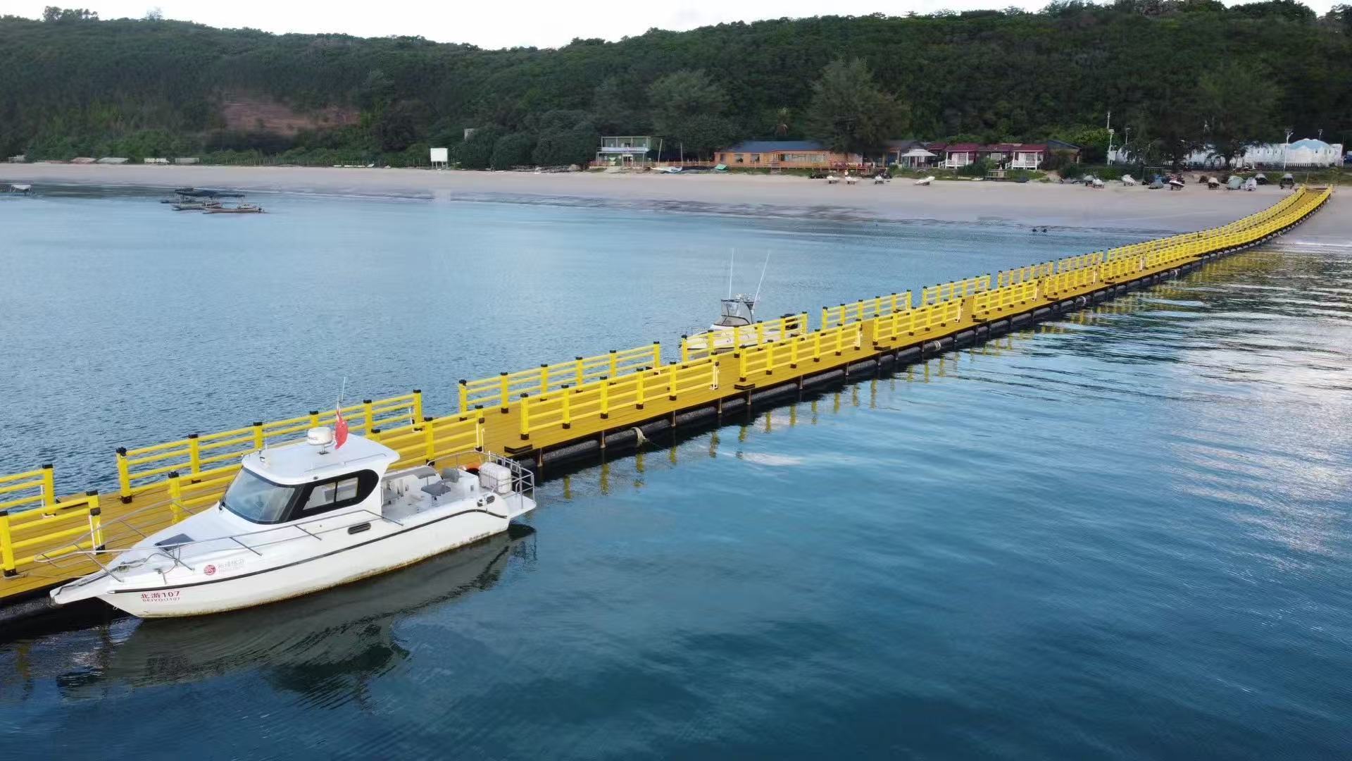 Our premium HDPE fish cages optimize water flow and fish health to deliver the premium taste that commands a premium market price.