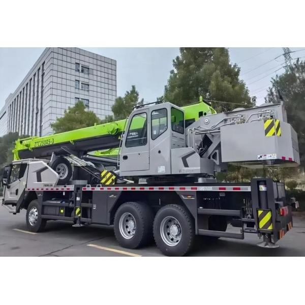 Zoomlion Zat301V562-1 New Generation 30 Ton Truck Crane For Heavy Lifting Operations
