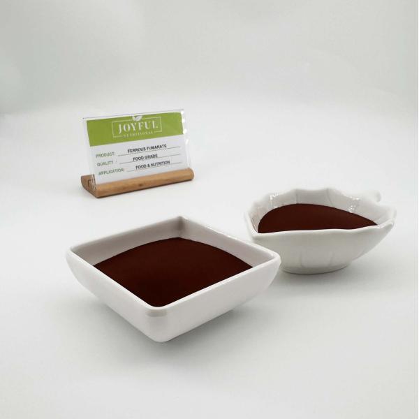 FDA Approved Iron Ferrous Fumarate Raw Material CAS 141-01-5 Food Grade