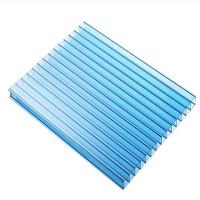 China Lámina de techado de policarbonato de plástico transparente Techo de plástico de pared múltiple para invernadero Lámina de policarbonato de pared múltiple de 10 mm