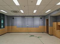Salle d'enregistrement Ardoise en bois avec rainures Panneaux acoustiques Absorption du son Matériau de construction