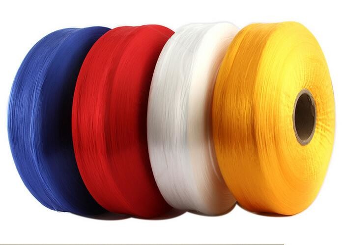 Colored 100 Polypropylene Spun Yarn 1000D - 3000D For Knitting Safety Belts , FDY Type