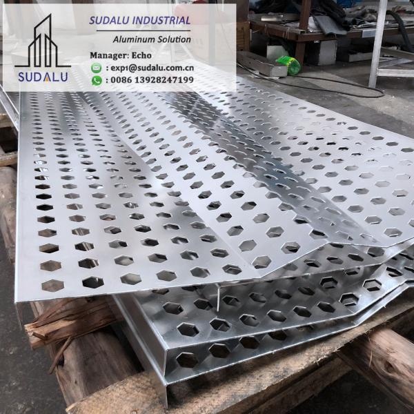 SUDALU Aluminum Perforated Panel Bending Shape Aluminum Panel for Wall Decoration