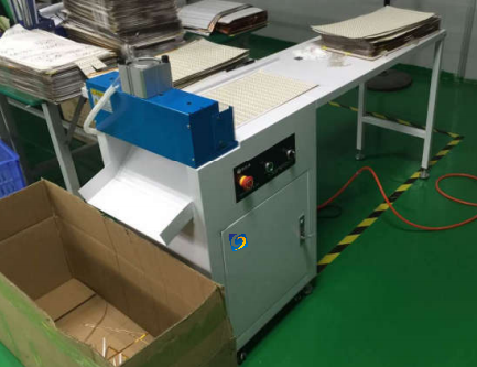 LED Automatic Aluminium Strips Shearing Cutting Machine / SMT Separator