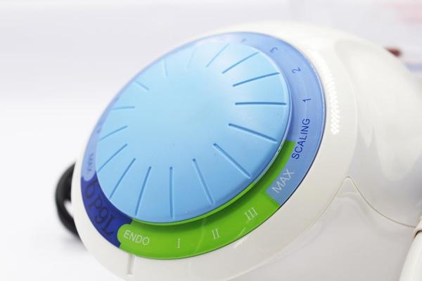 Dental Portable Ultrasonic Scaler Auto Water Supply P9l With Led Light