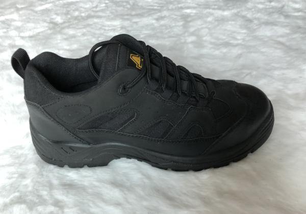 Genuine Leather Waterproof Work Safety Shoes For Antistatic Safety Jogger