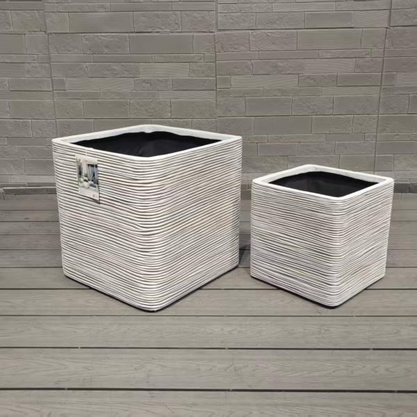 Modern Vintage Nordic Design Customizable Clay Flower Pot Fashionable and Beautiful for Hotels and Restaurants Carton Packed
