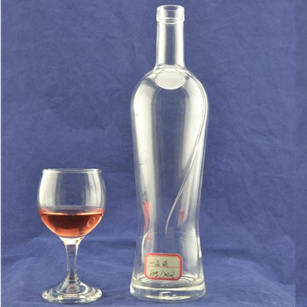 Customized Crystal Glass Juice Bottle from Italy with Cork Sealing Type