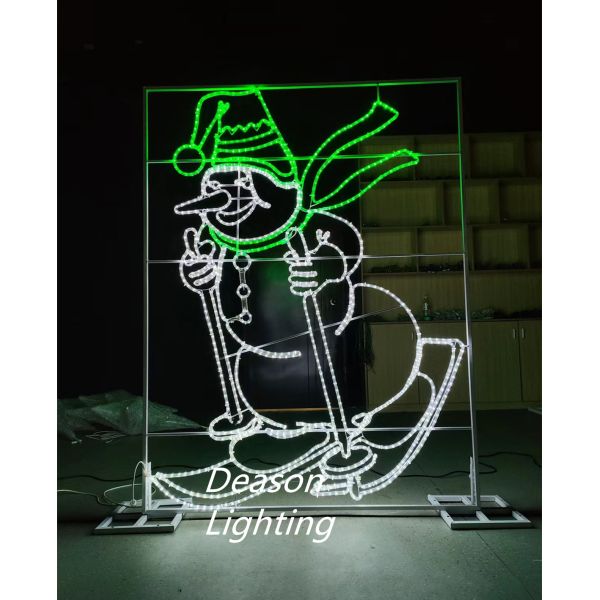 Giant outdoor wire lighted snowman   snowman lighted outdoor christmas decorations