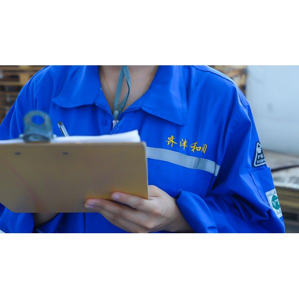 75% Purity Non-Toxic Potassium Formate Solution Low Moisture Airport Runway Deicer and Snow Melting Agent