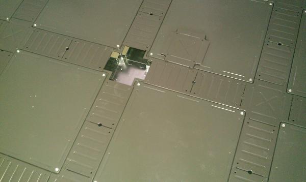 Fireproof, waterproof and dustproof Steel Raised Floor 33000 N / m2 Uniform Load