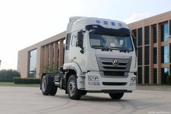 SINOTRUCK Haohan J5G 4X2 Tractor Trucks with 340HP and 300-400L Fuel Tank Capacity